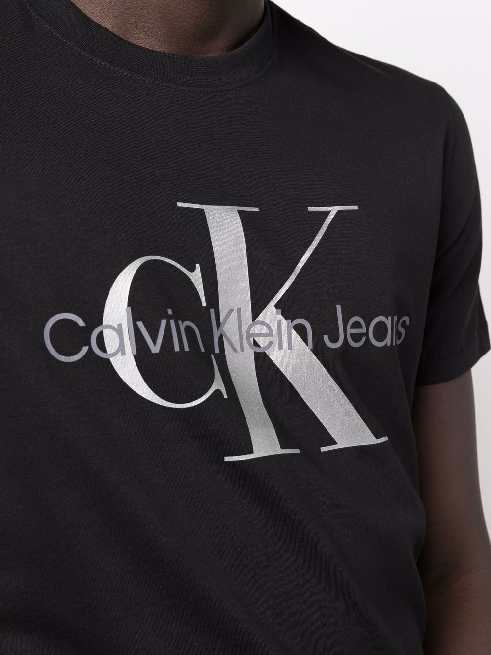 Calvin Klein T-shirt