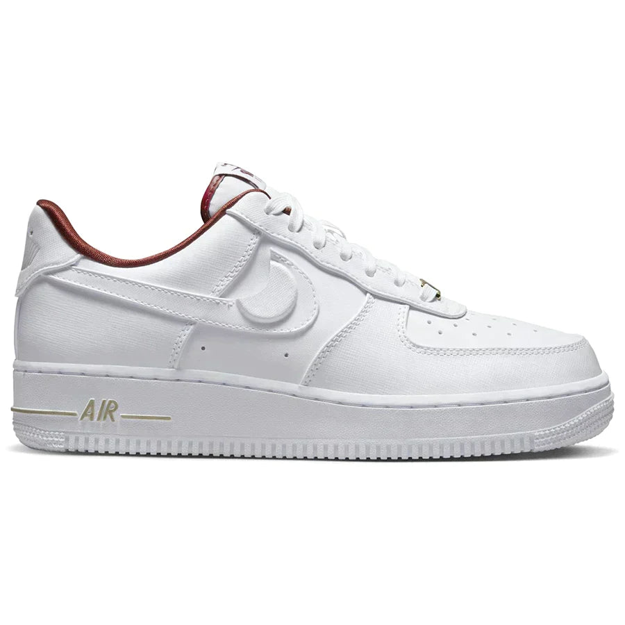 Air Force 1 '07 SE - Summit White -Team Red
